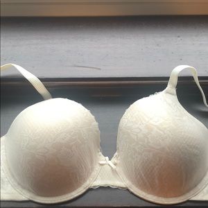 Maiden Form padded bra